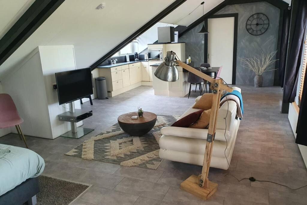 Vrijstaand / Landelijk Appartement Met Uitzicht! De Wijk Exteriér fotografie