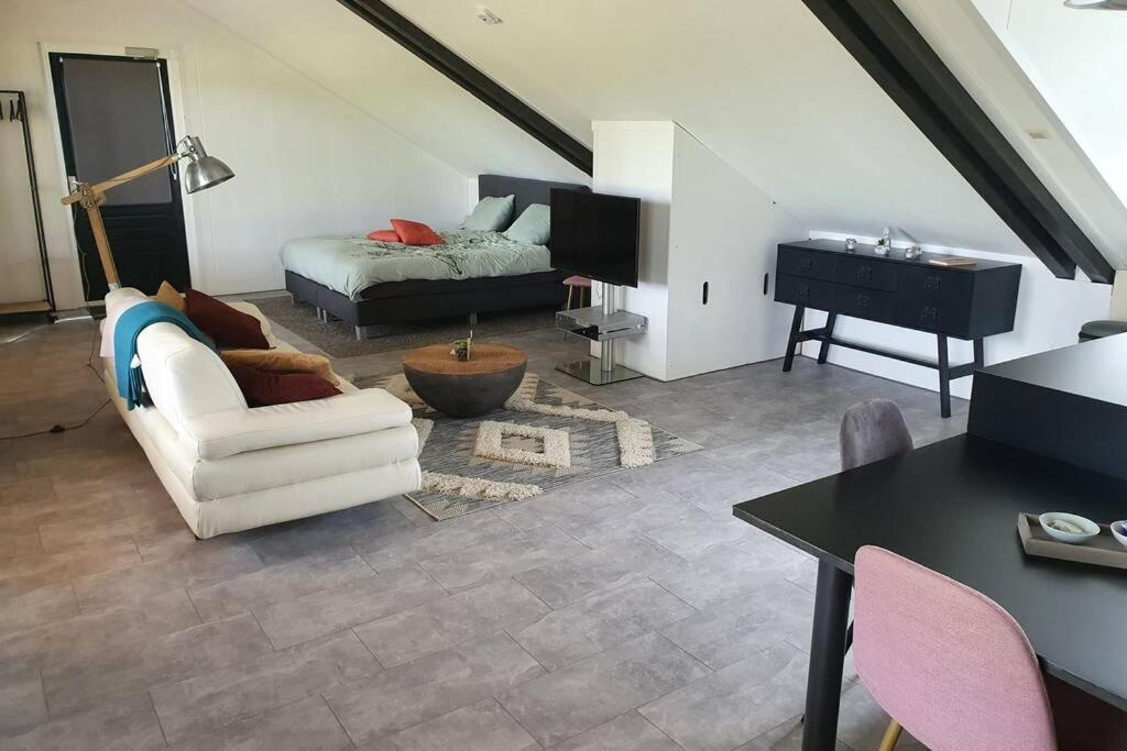 Vrijstaand / Landelijk Appartement Met Uitzicht! De Wijk Exteriér fotografie